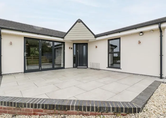 Strawberry Stables * Bristol