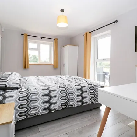 Strawberry Stables 度假居